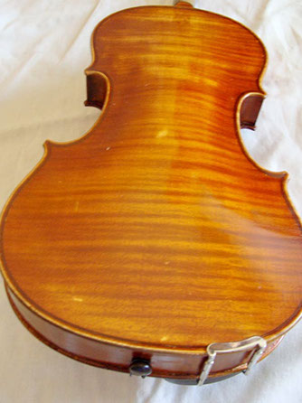 William Robinson in England 1934 No. 325 Violin